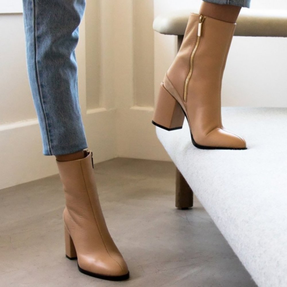 Dear Frances Spirit Boot in Fawn Size 35